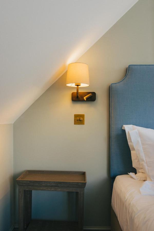 The Bottle & Glass Inn Harpsden Exteriör bild